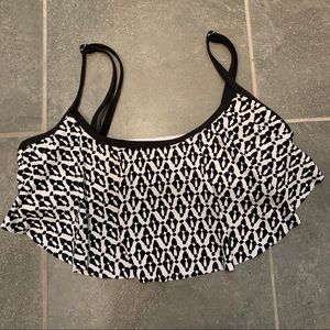 Black and white APT.9 bikini top!